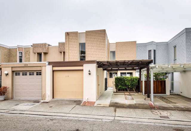118 Oxford Lane - Photo 1
