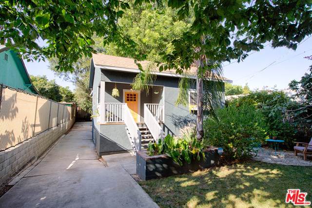 2147 Clinton Street - Photo 1
