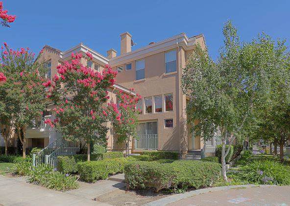 152 Paseo Ct - Photo 1