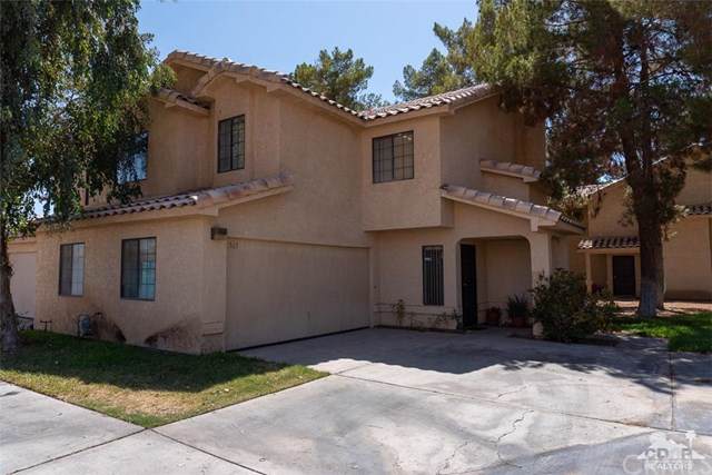 565 Barnard Street - Photo 1