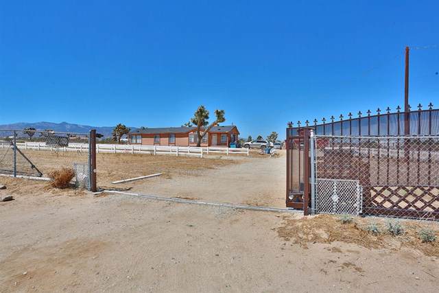 11618 Nevada Road - Photo 1
