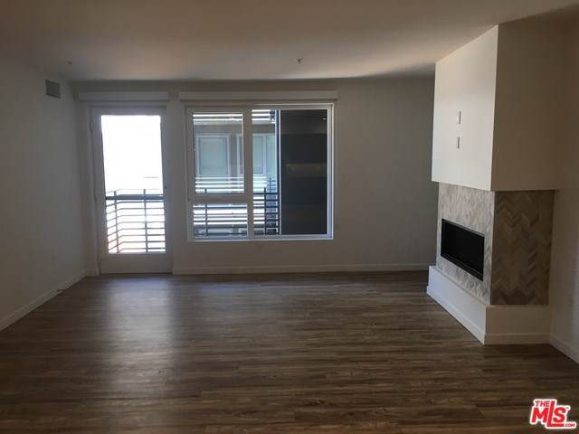 3425 West Olive - Photo 1