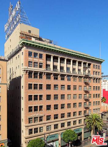 1645 Vine Street - Photo 1