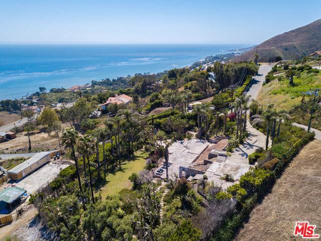 4732 Avenida Del Mar - Photo 1