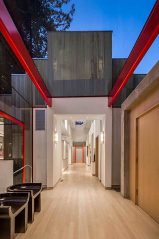 625 Hobart Street - Photo 1