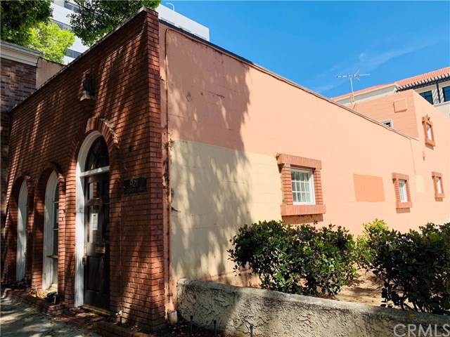 921 Green Street - Photo 1
