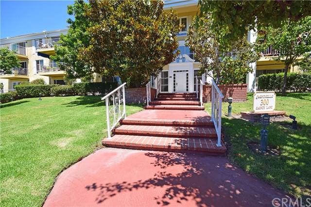300 Cagney Lane 101 - Photo 1