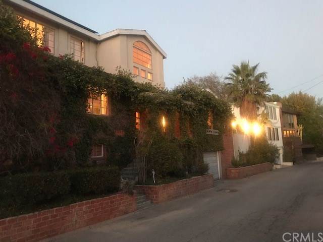 8951 Appian Way - Photo 1