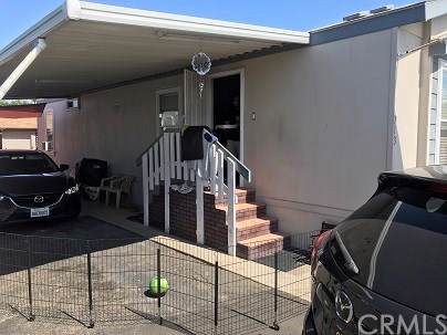 713 Oriole Avenue - Photo 1