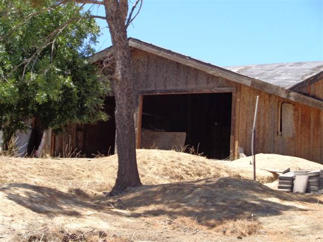 37615 Moon Valley Rd. - Photo 1