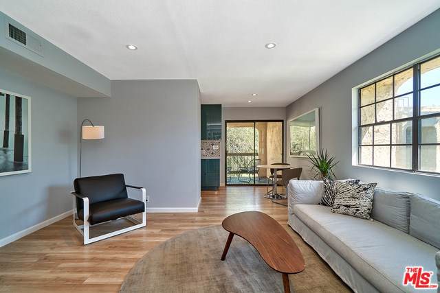 5300 Waverly Drive - Photo 1