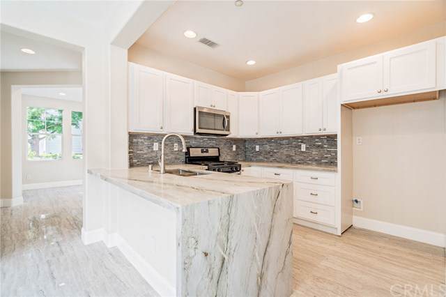 16 Shelburne Street - Photo 1