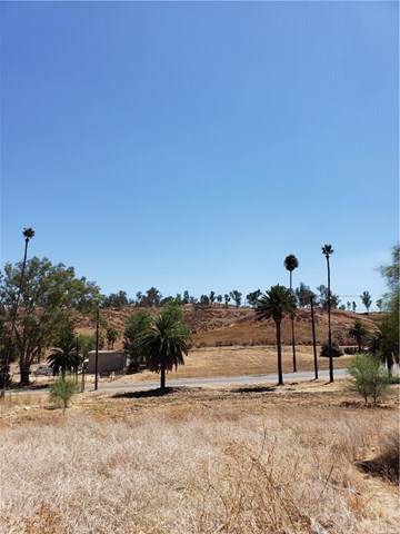 1 Shrier Dr - Photo 1