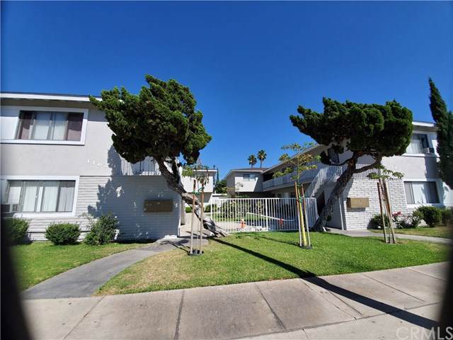 1158 Mayfair Avenue - Photo 1