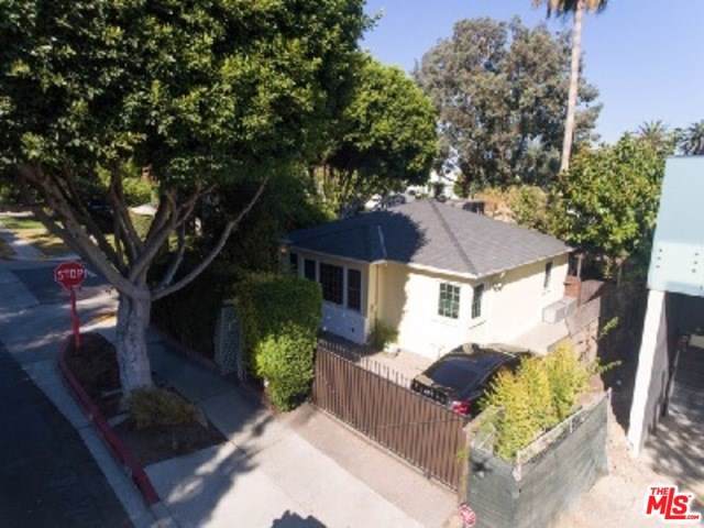 738 Huntley Drive - Photo 1