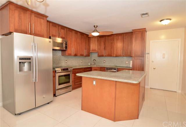 1621 Pomona Avenue - Photo 1