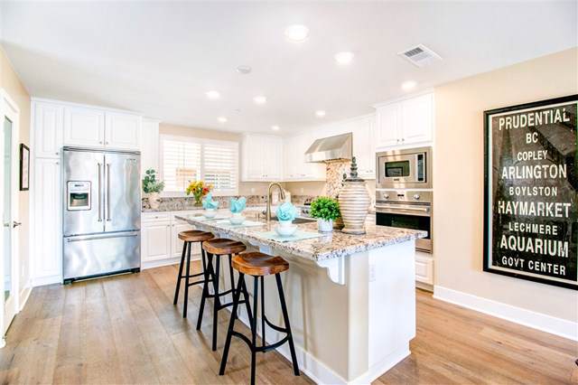 2404 Torrey Pines Rd - Photo 1