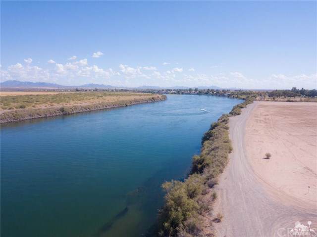 4 Acres On 4th Avenue - Photo 1