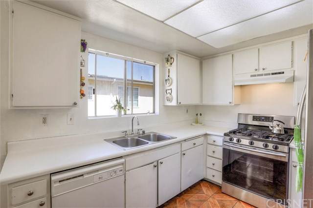 8532 Columbus Avenue - Photo 1