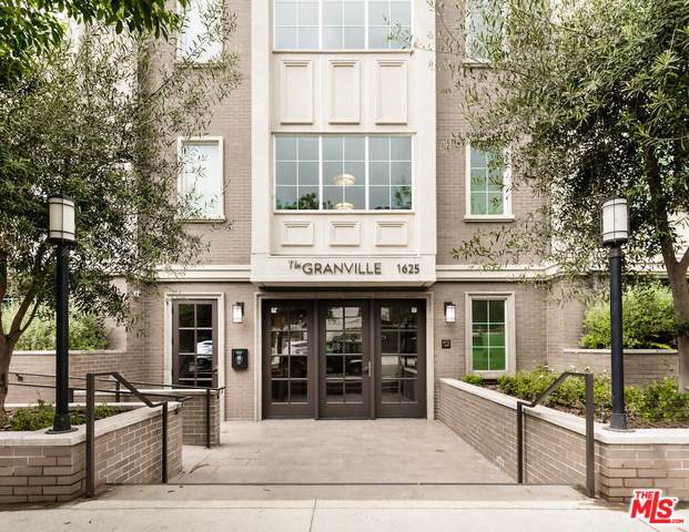 1625 Granville Avenue - Photo 1