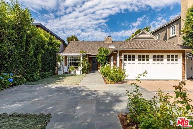 121 Medio Drive - Photo 1