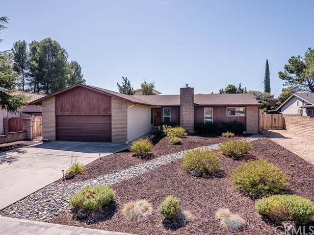 826 Red Cloud Road - Photo 1