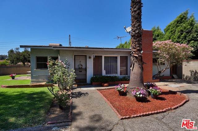 6219-1/2 Avon Avenue - Photo 1