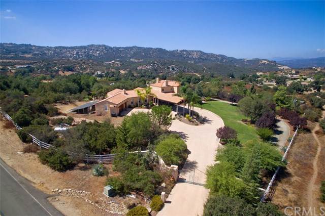 18550 Avenida Bosque - Photo 1