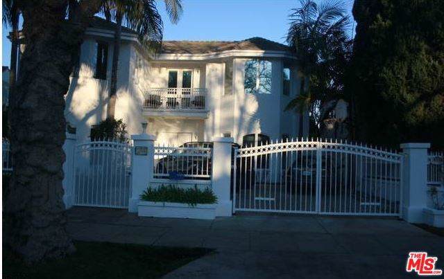 240 Rodeo Drive - Photo 1