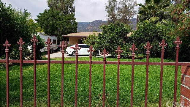 846 44th Street - Photo 1