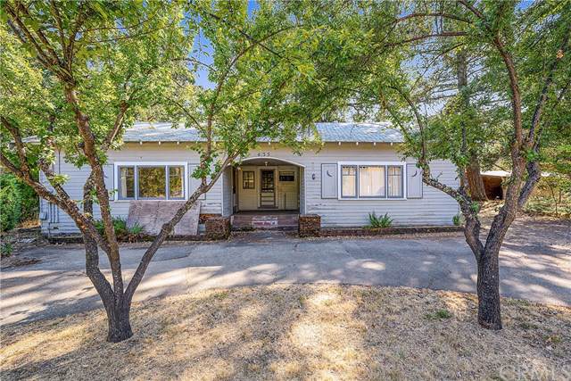 435 Park Way - Photo 1