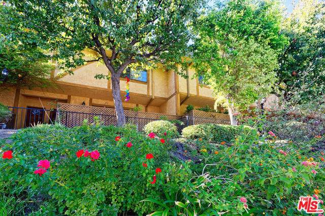 6201 Valley Circle - Photo 1