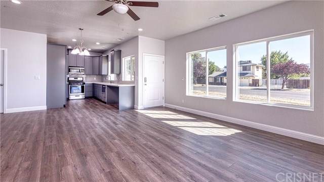 19700 Breeze Place - Photo 1