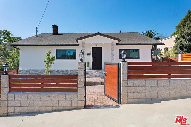 448 Avenue 51 - Photo 1