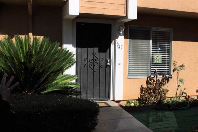 945 Mollison - Photo 1