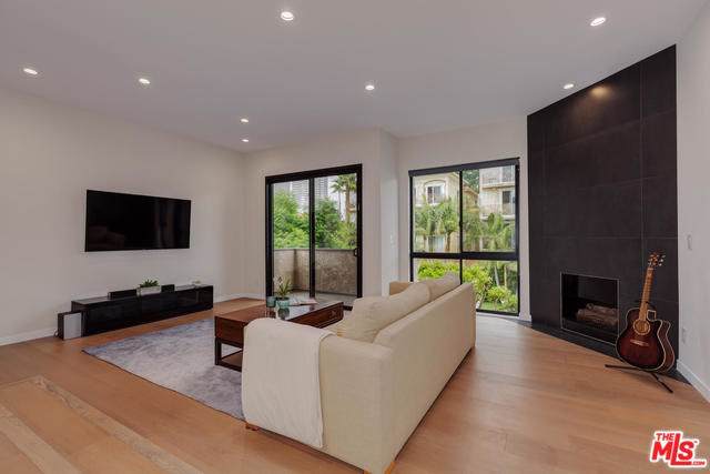 2307 Fox Hills Drive - Photo 1