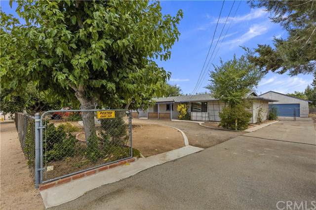9841 Hemlock Avenue - Photo 1