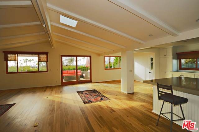 29500 Heathercliff Road - Photo 1