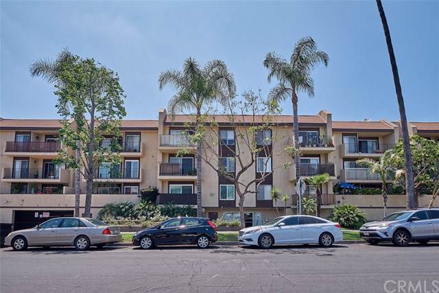 433 Manhattan Place - Photo 1