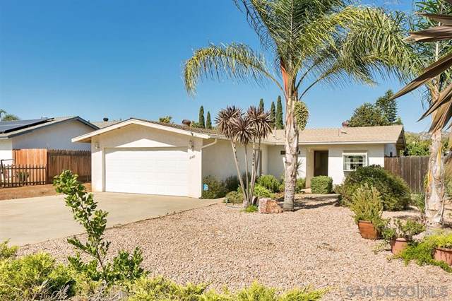1040 Fairlane - Photo 1