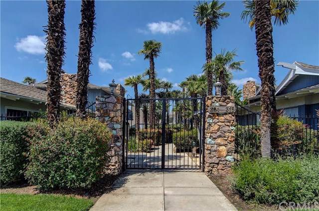 307 Acacia Avenue - Photo 1