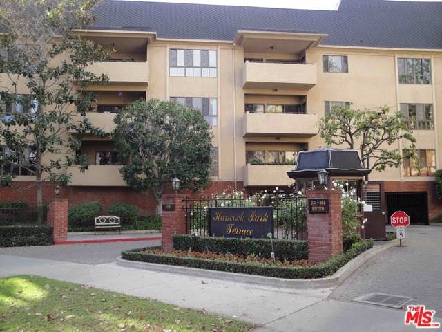 631 Wilcox Avenue - Photo 1