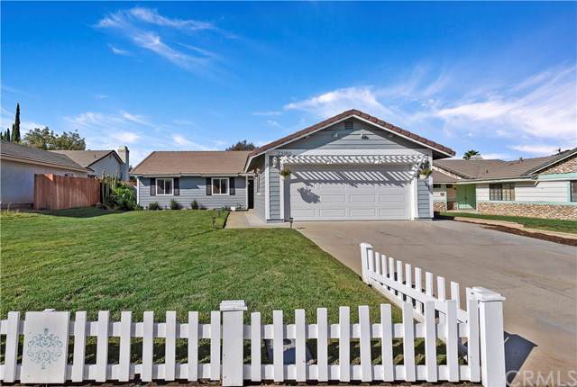 23180 Sonnet Drive - Photo 1