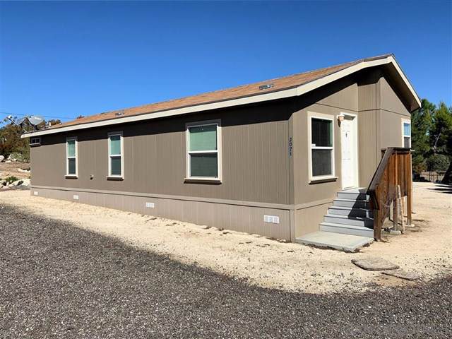 2071 Ross Avenue - Photo 1