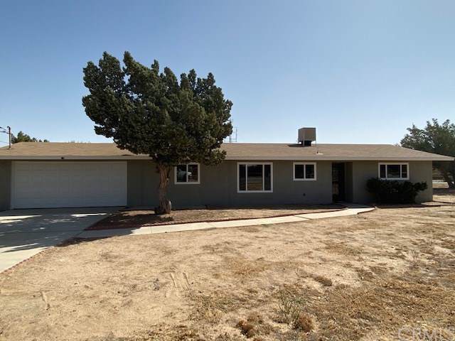 9585 Oakwood Avenue - Photo 1
