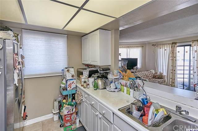 1119 Albany Street - Photo 1