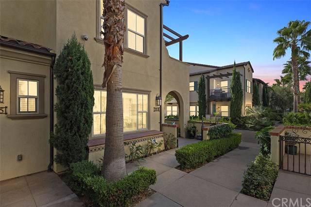 553 Kroeger Street - Photo 1