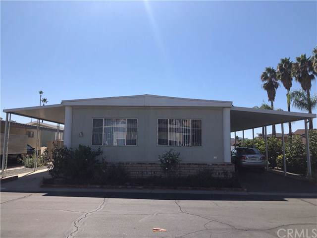 2205 Acacia - Photo 1