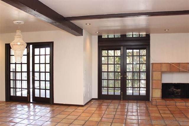 8608 Villa La Jolla - Photo 1