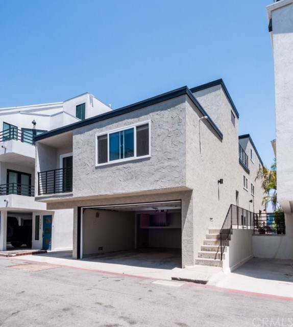 1127 Loma Drive - Photo 1